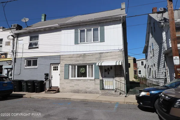 $105,000 | 17 Center Street, Lansford, PA 18232