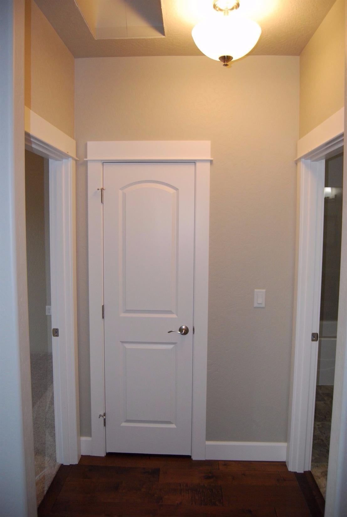 1096 Boulder Ridge Street Central Point, OR 97502 - Photo 19 of 24 Front hall coat closet, note decorative