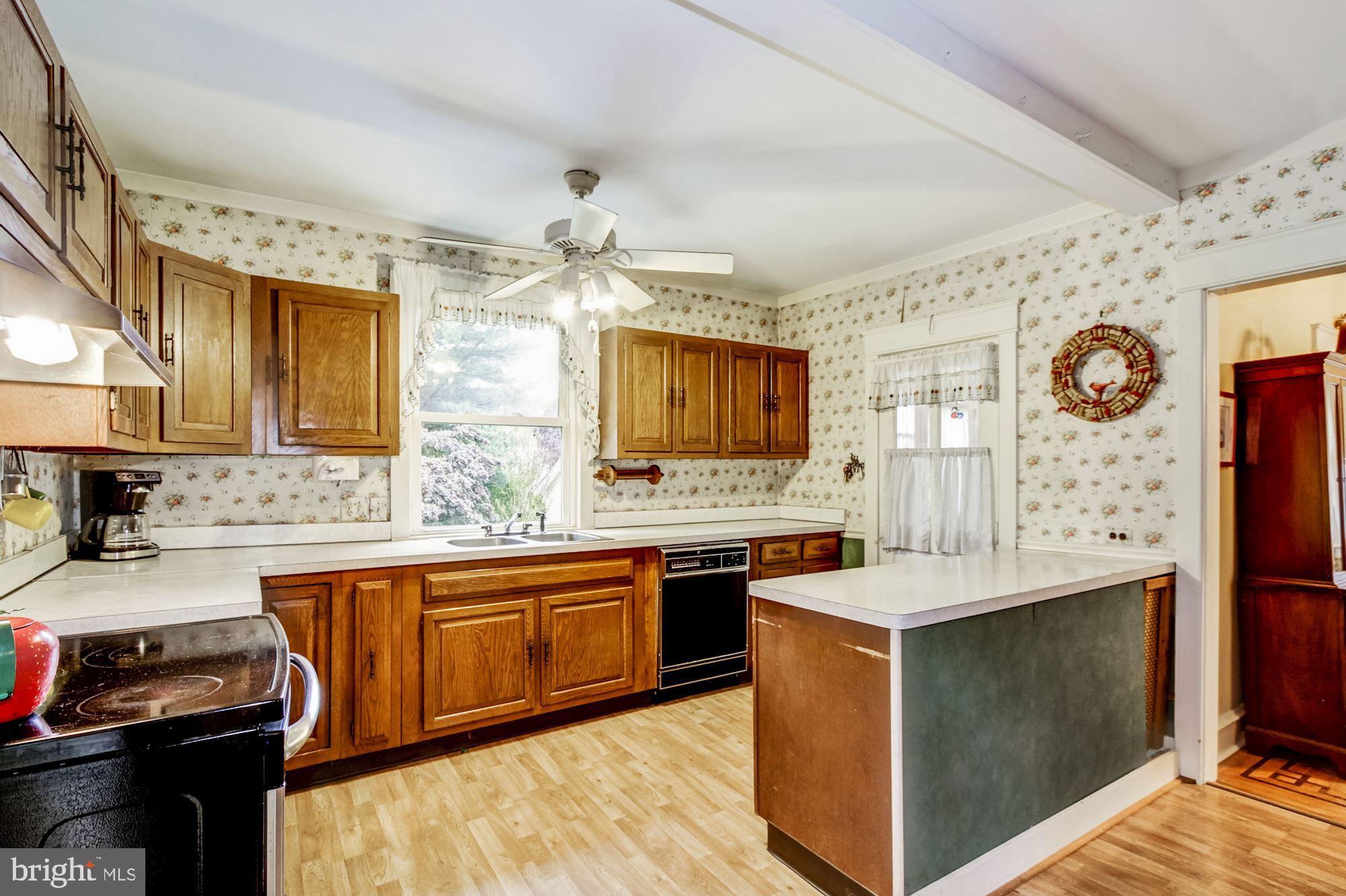 1105 East Darby Road Havertown, PA 19083 - Photo 14 of 39