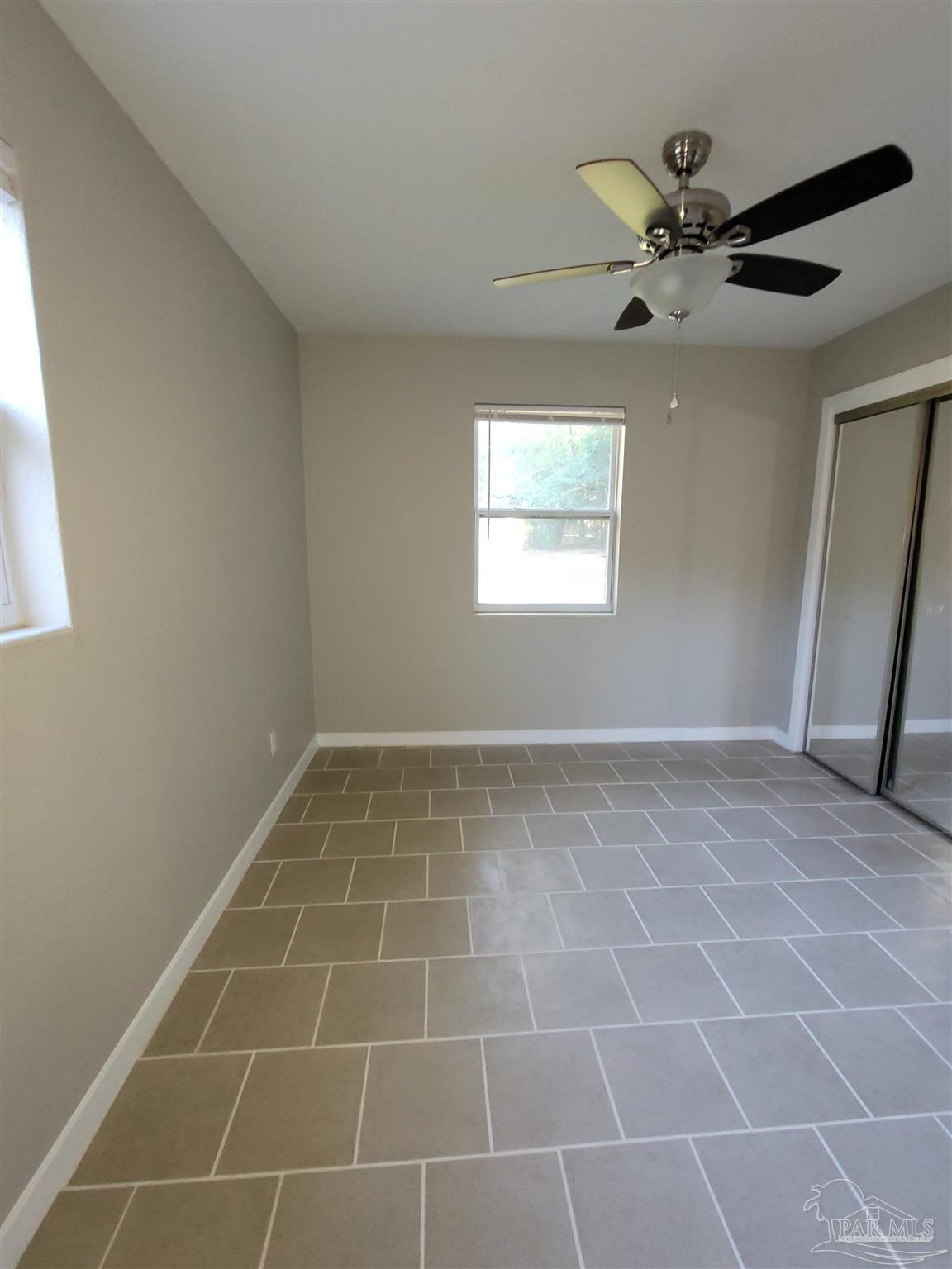 33 Nottingham Way Pensacola, FL 32506 - Photo 12 of 19