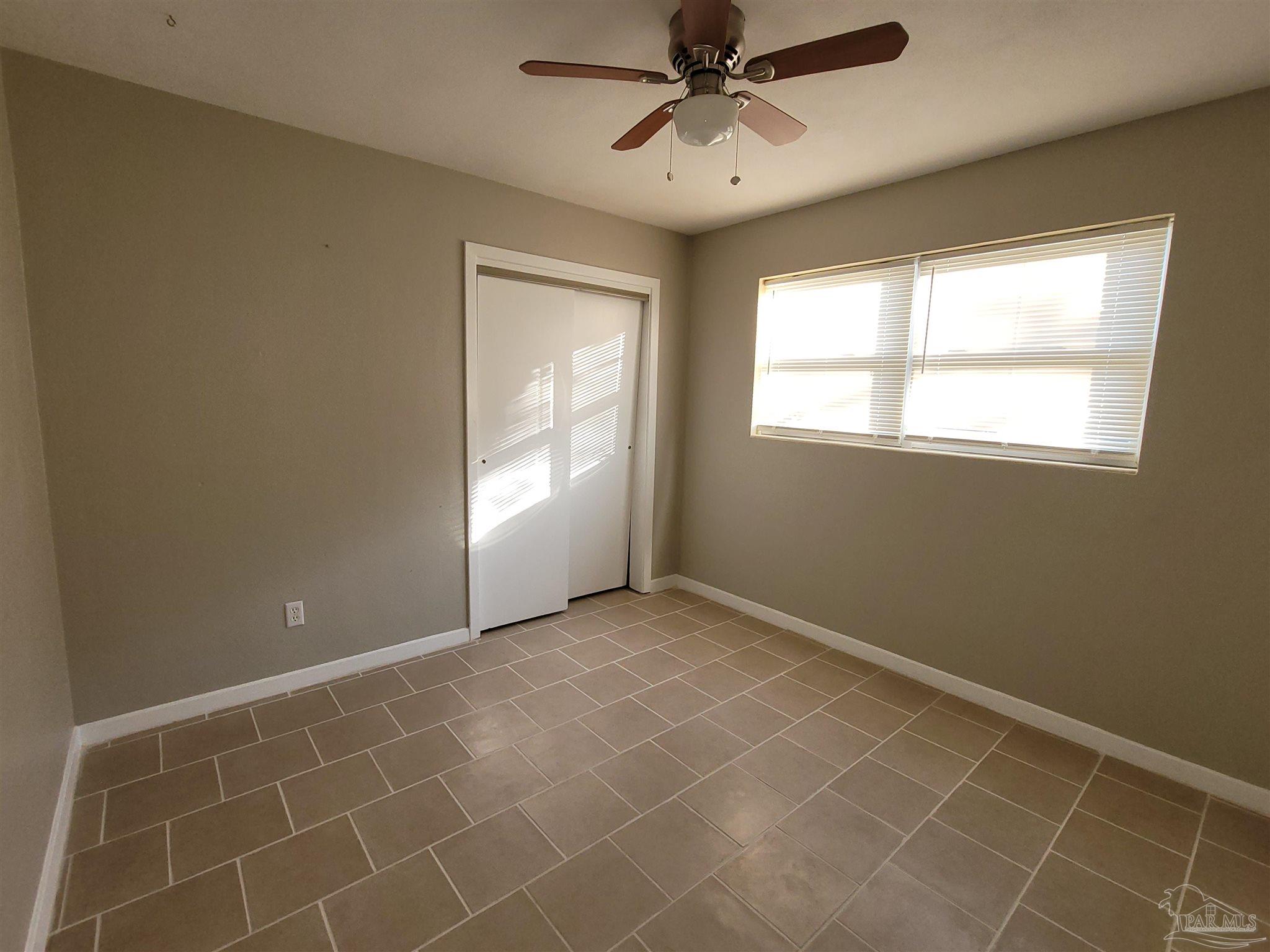 33 Nottingham Way Pensacola, FL 32506 - Photo 16 of 19