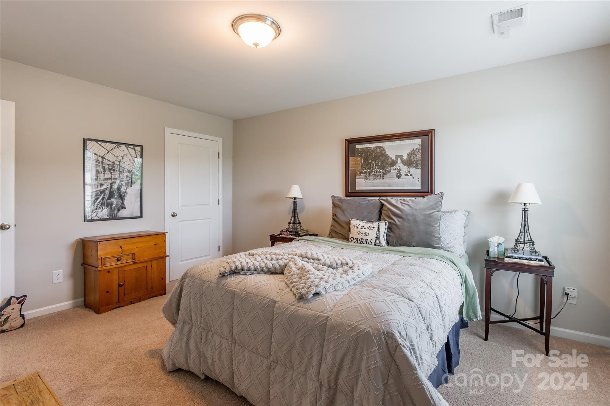 7701 Hamilton Bridge Road Charlotte, NC 28278 - Photo 24 of 32 Gallery Image 24