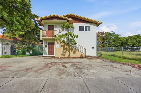 $2,500 | 7521 Northwest 1st Avenue, Unit 7523, Miami, FL 33150