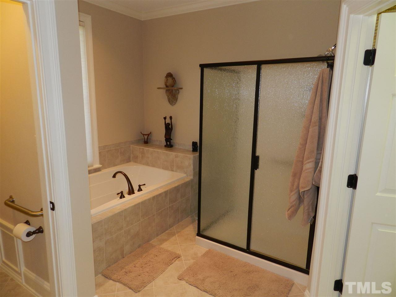 406 Cedar Ridge Way Durham, NC 27705 - Photo 20 of 25 Gallery Image 20