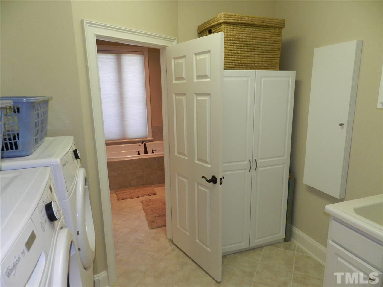 406 Cedar Ridge Way Durham, NC 27705 - Photo 22 of 25 Gallery Image 22