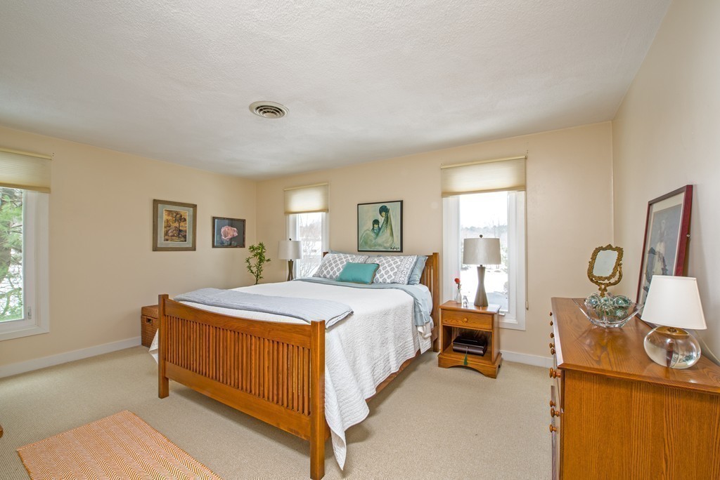 24 Parker Road Framingham, MA 01702 - Photo 24 of 28