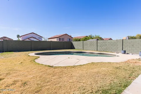 $425,000 | 6736 North 76th Drive, Glendale, AZ 85303