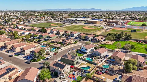 $425,000 | 6736 North 76th Drive, Glendale, AZ 85303