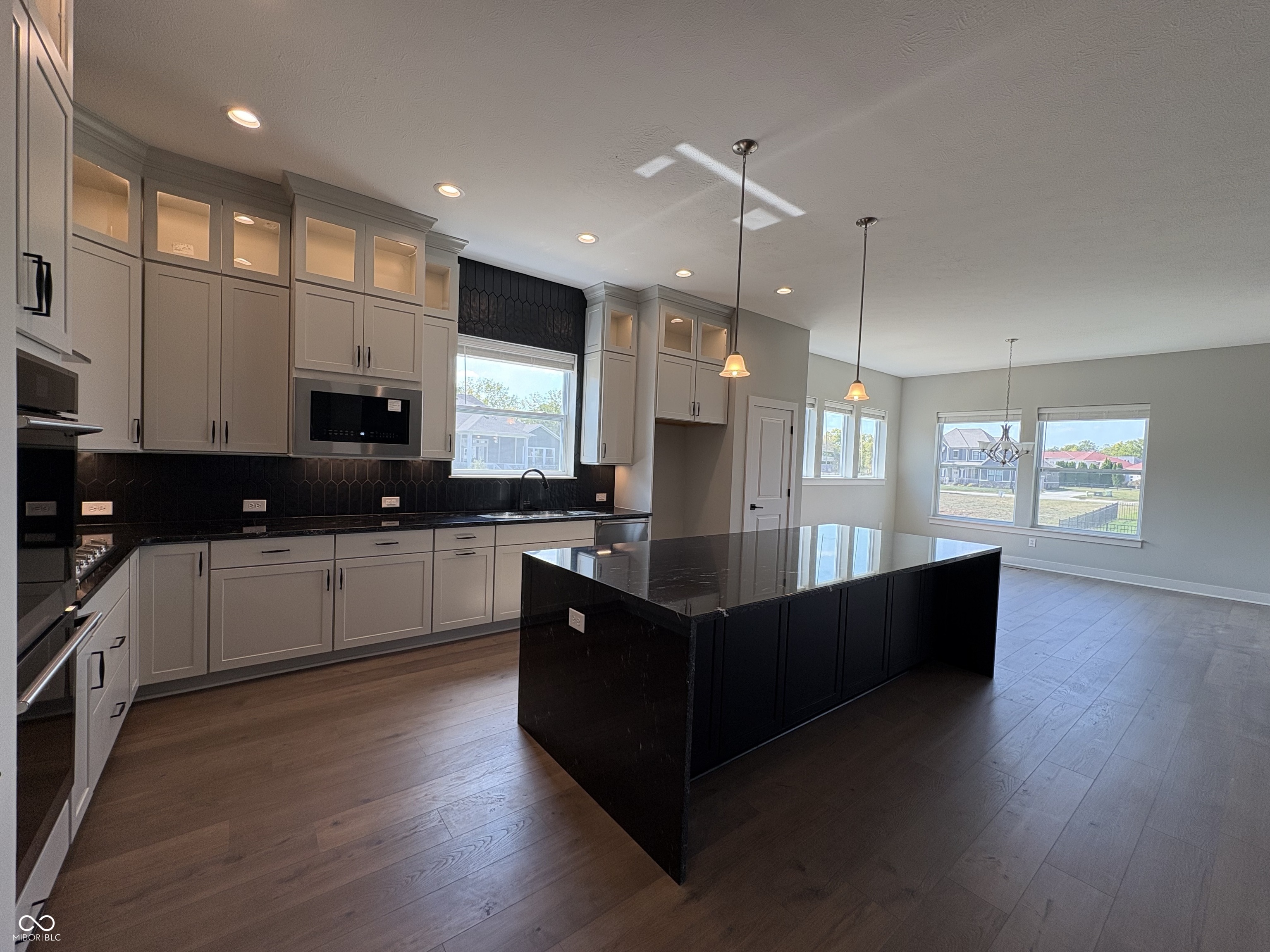 11336 Selsey Road Fishers, IN 46040 - Photo 3 of 30 Gallery Image 3