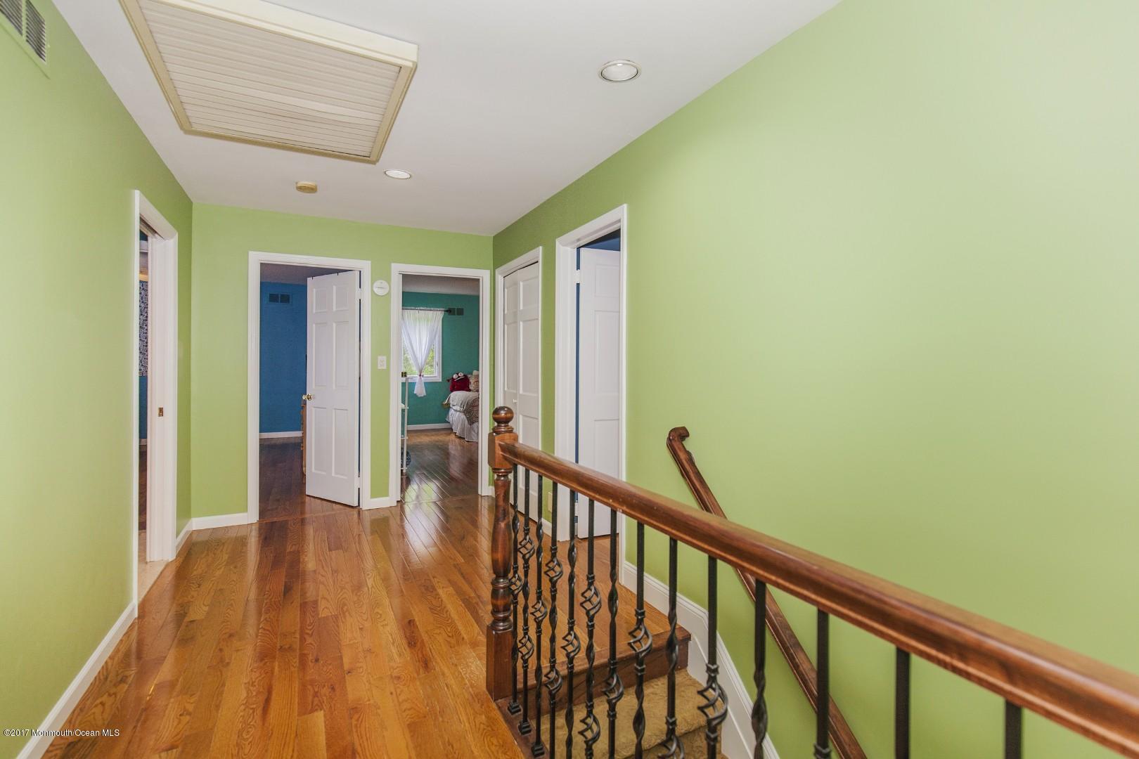 82 Cypress Neck Road Lincroft, NJ 07738 - Photo 12 of 25 Becker_6668_P12_44131