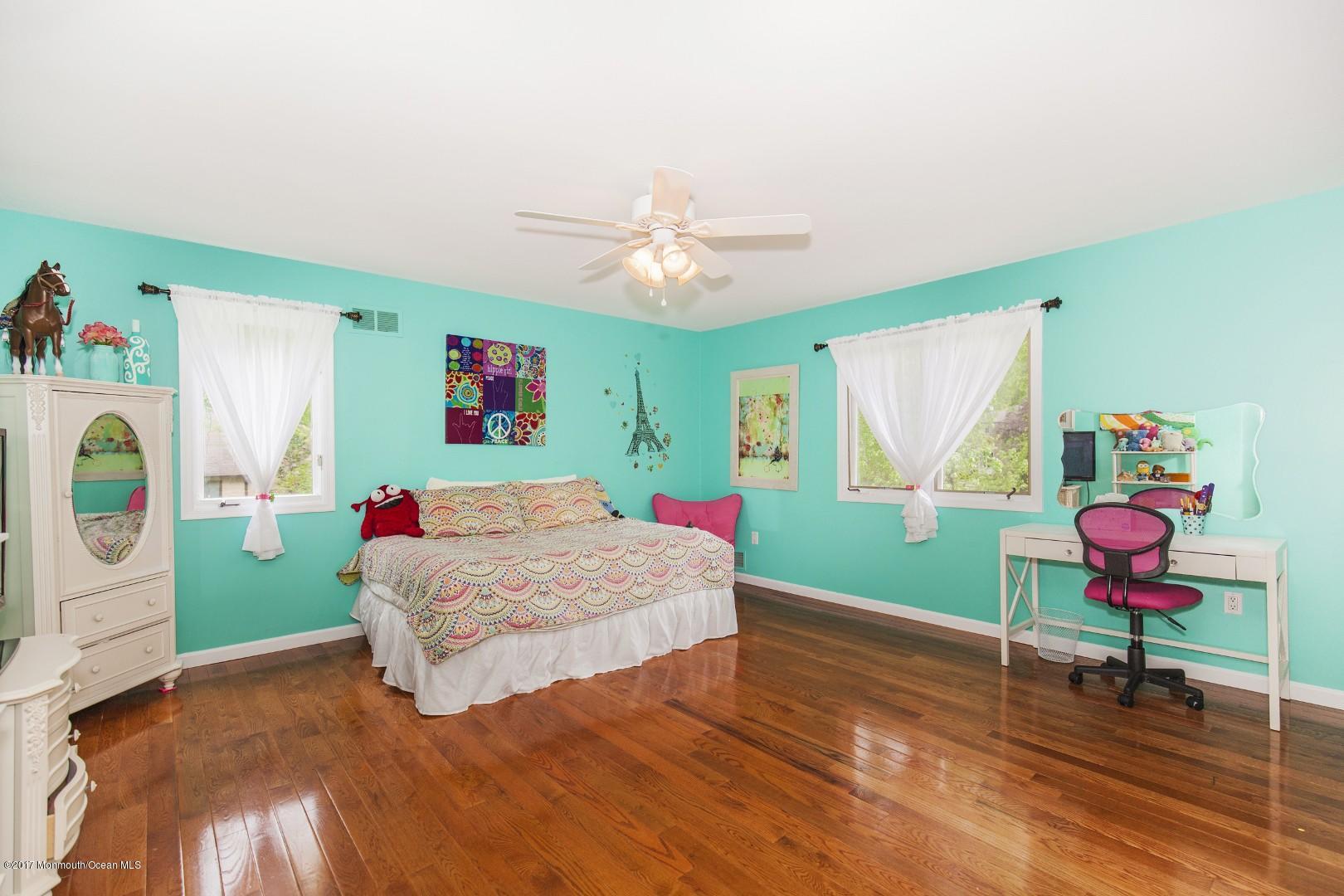 82 Cypress Neck Road Lincroft, NJ 07738 - Photo 15 of 25 Becker_6668_P15_44120