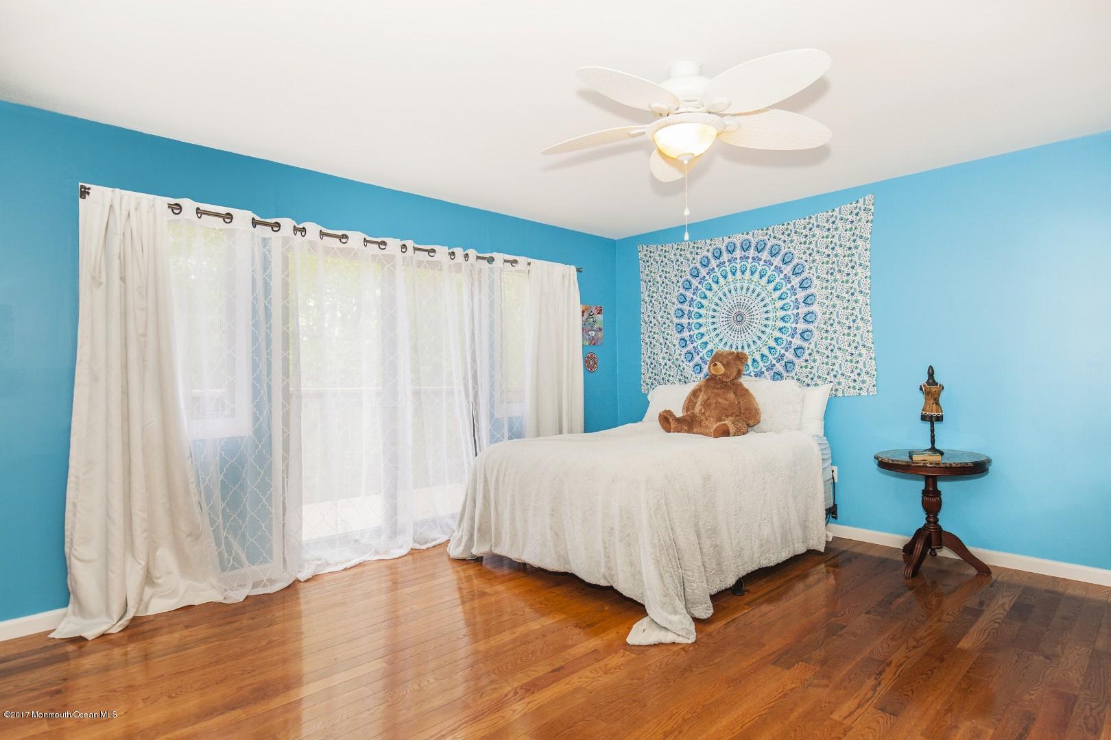 82 Cypress Neck Road Lincroft, NJ 07738 - Photo 16 of 25 Becker_6668_P16_44121