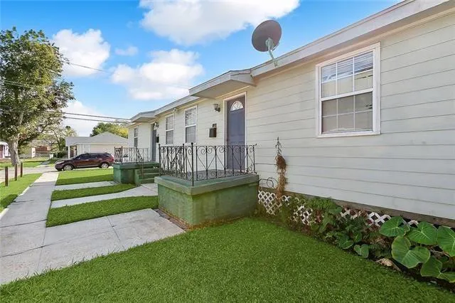 $1,500 | 3324 Mandeville Street, New Orleans, LA 70122