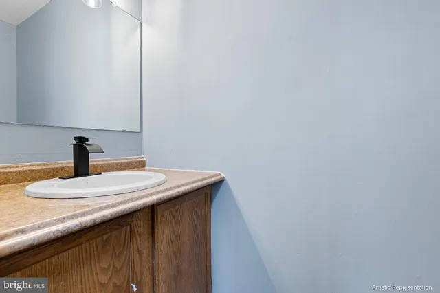 $299,900 | 627 Candlestick Lane, Newark, DE 19702