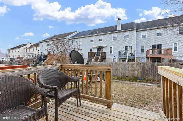 $299,900 | 627 Candlestick Lane, Newark, DE 19702