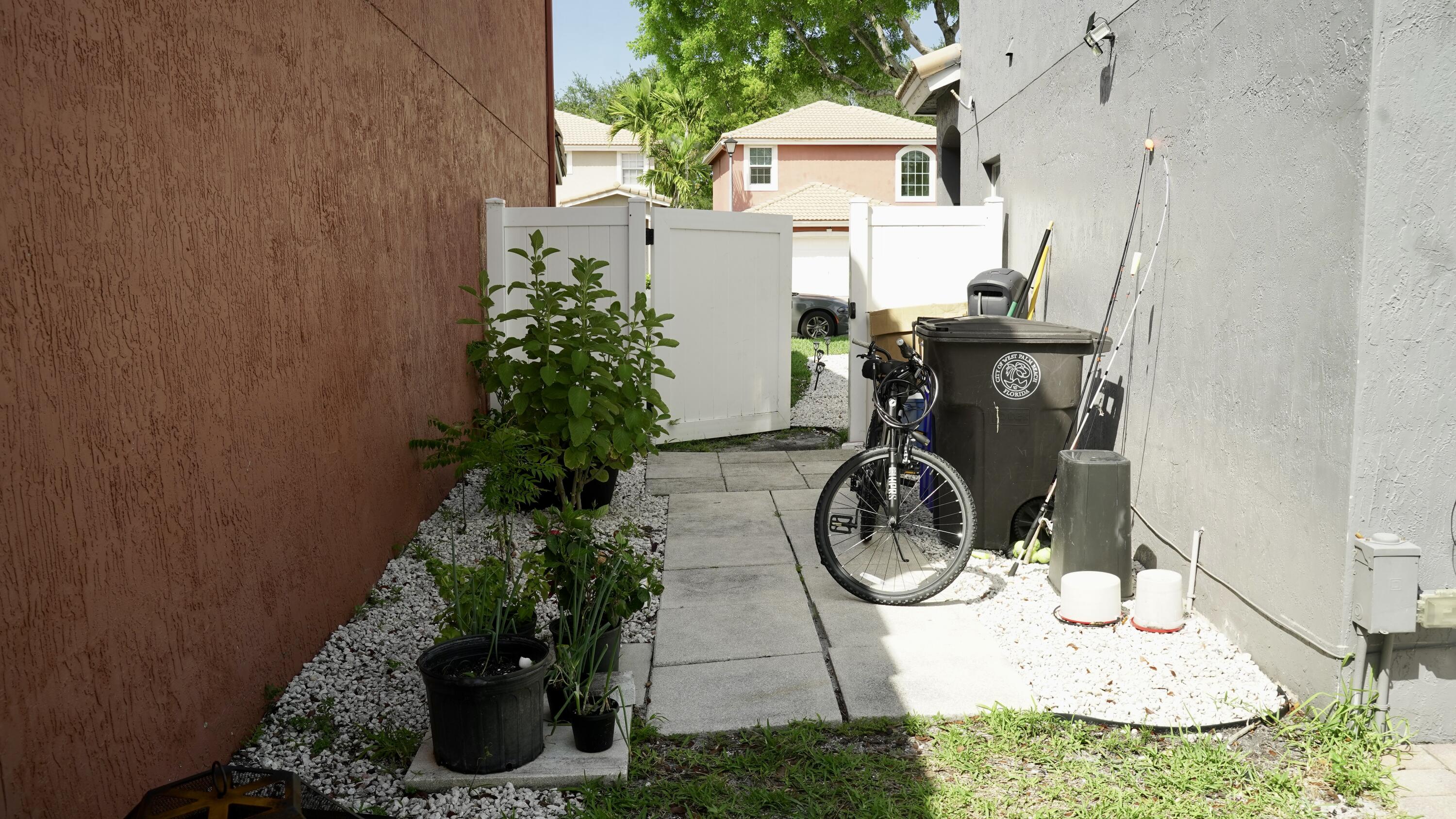 3290 Turtle Cove West Palm Beach, FL 33411 - Photo 50 of 55 DSC02962