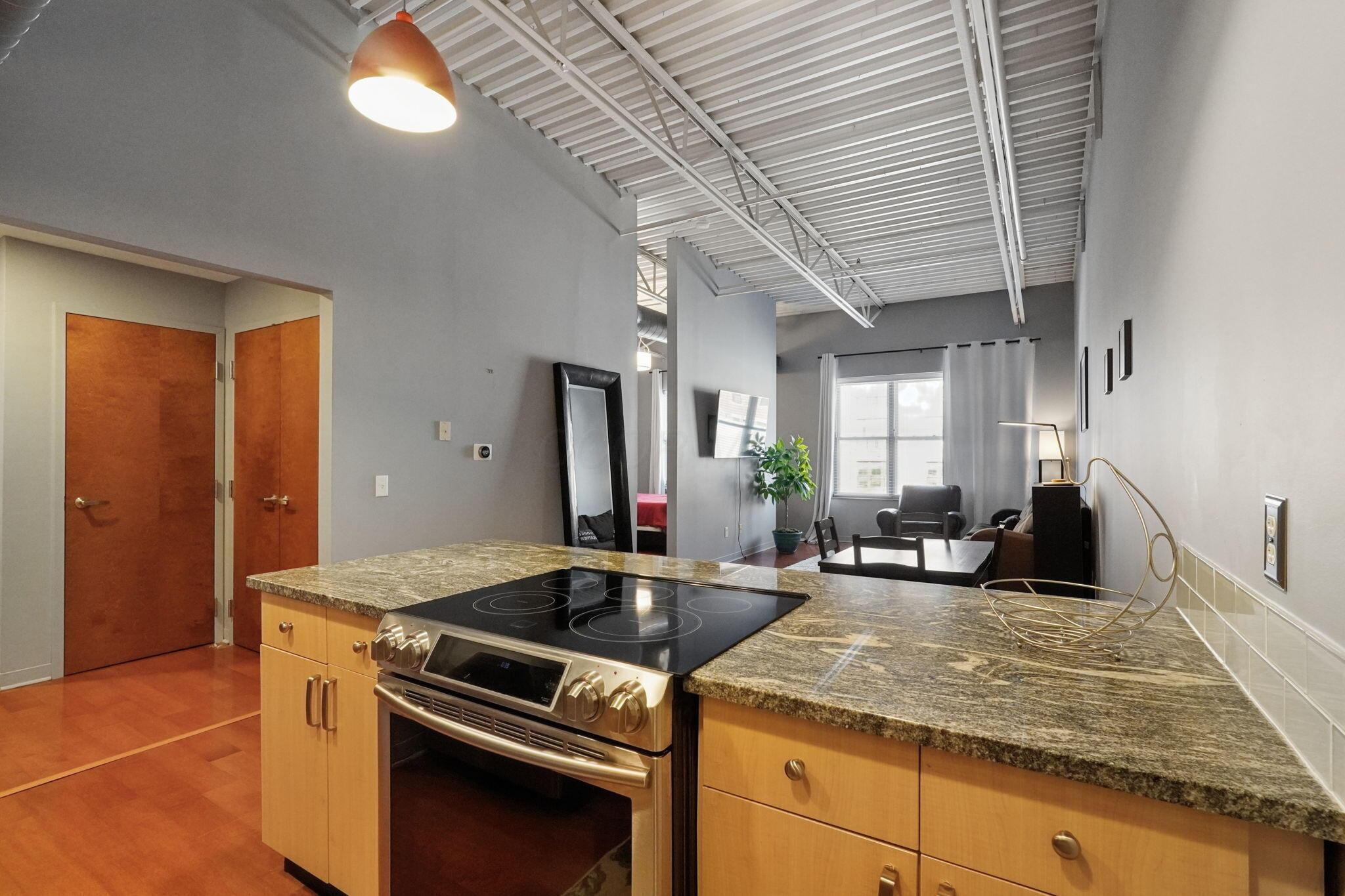 769 North High Street, Unit R308 Columbus, OH 43215 - Photo 10 of 24