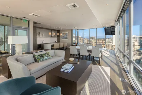 $2,139,000 | 121 Stewart Street, Unit 3703, Seattle, WA 98101