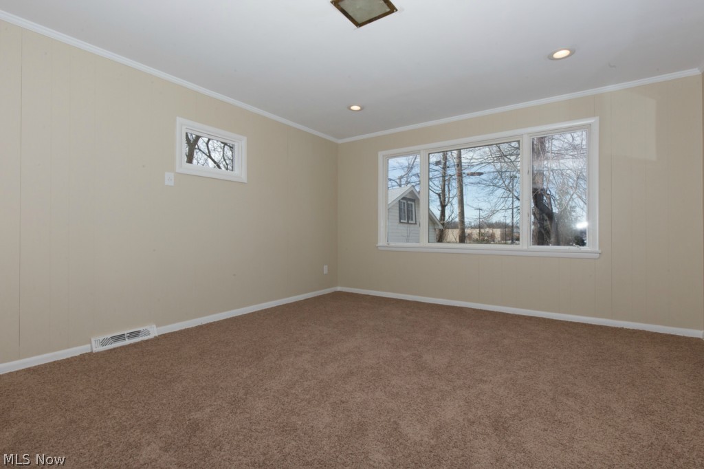 3911 East Antisdale Road Cleveland, OH 44118 - Photo 12 of 21 Gallery Image 12