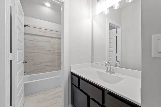 $724,949 | 308 Lightstone Drive, Georgetown, TX 78633