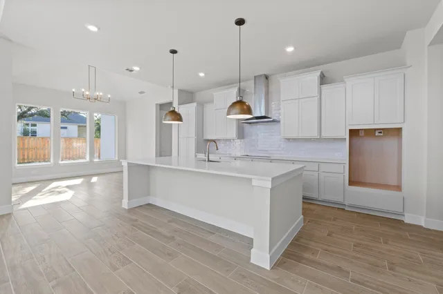 $724,949 | 308 Lightstone Drive, Georgetown, TX 78633