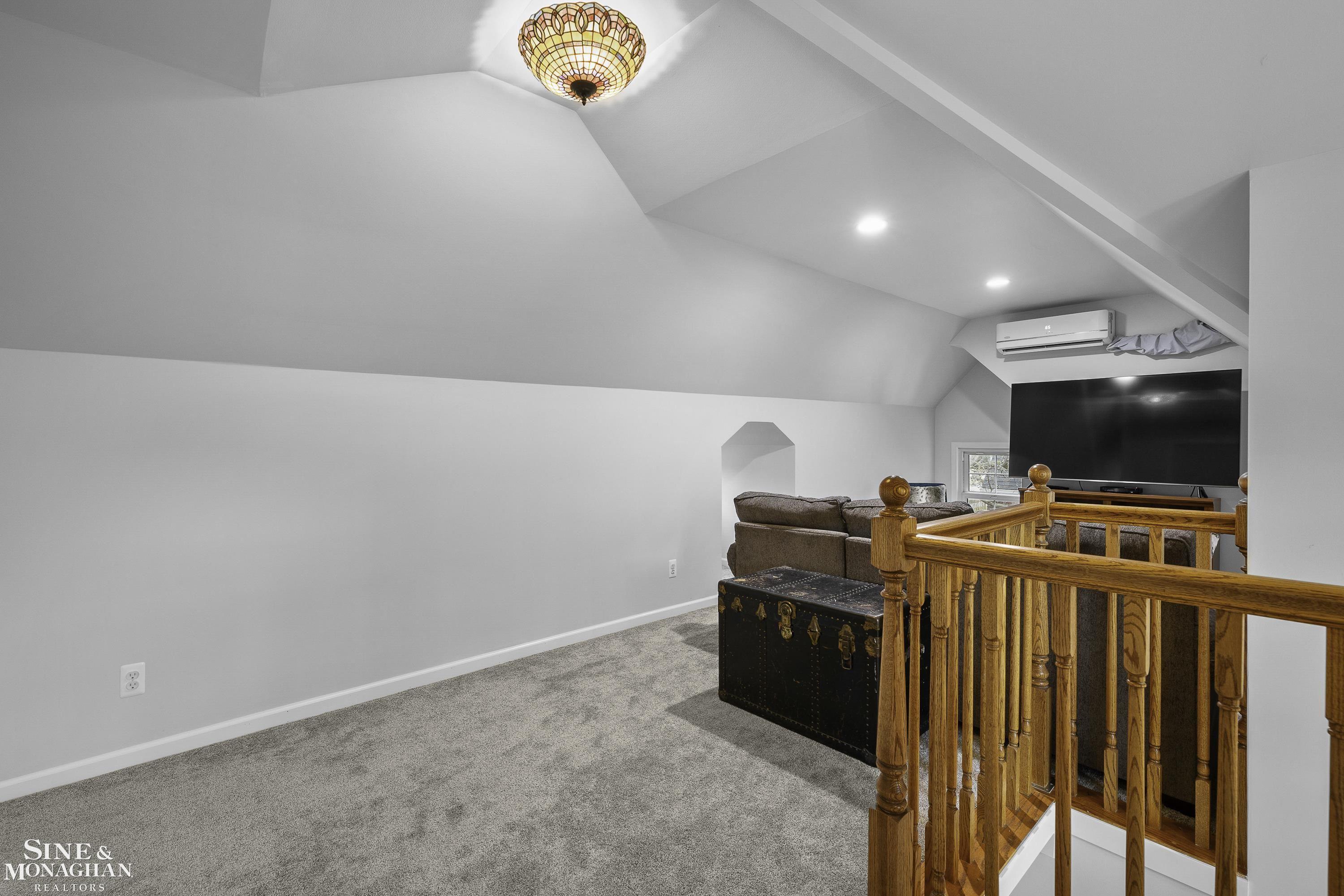 612 Hawthorne Road Grosse Pointe Woods, MI 48236 - Photo 25 of 51