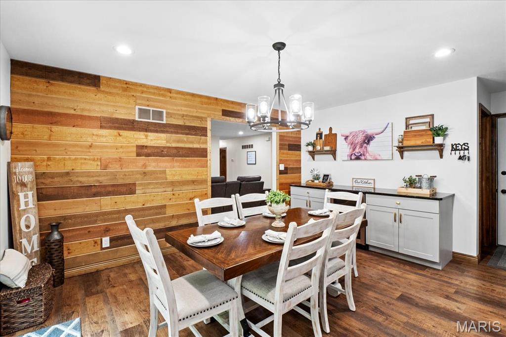 13345 Iberg Road Highland, IL 62249 - Photo 11 of 50 Gallery Image 11