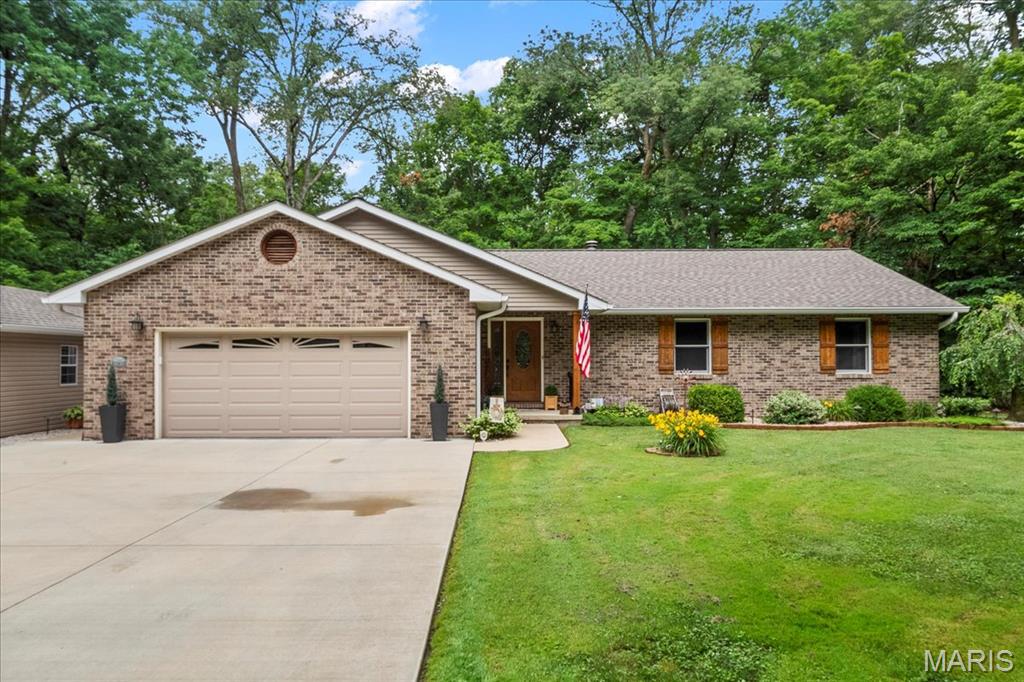 13345 Iberg Road Highland, IL 62249 - Photo 3 of 50 Gallery Image 3