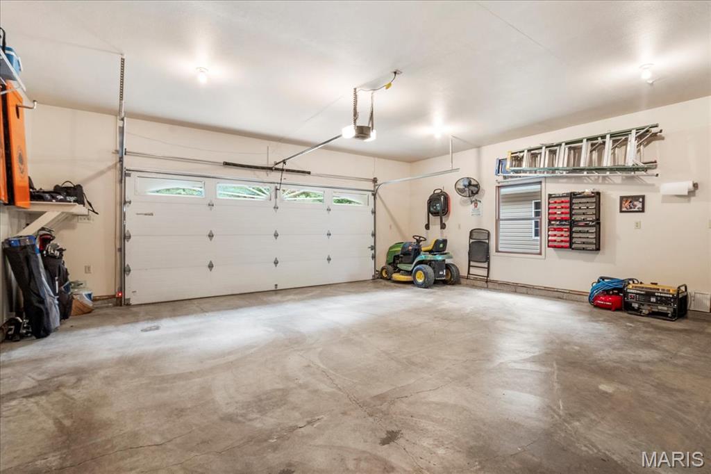 13345 Iberg Road Highland, IL 62249 - Photo 36 of 50 Gallery Image 36