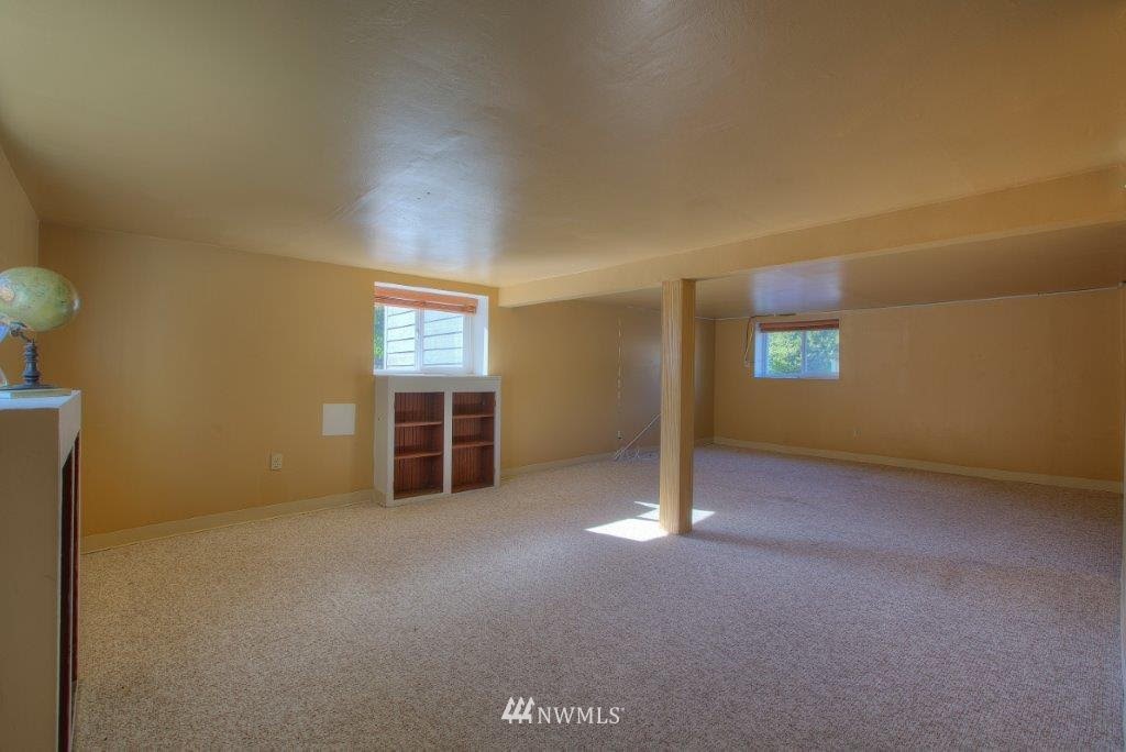 7302 36th Avenue Southwest Seattle, WA 98126 - Photo 11 of 16