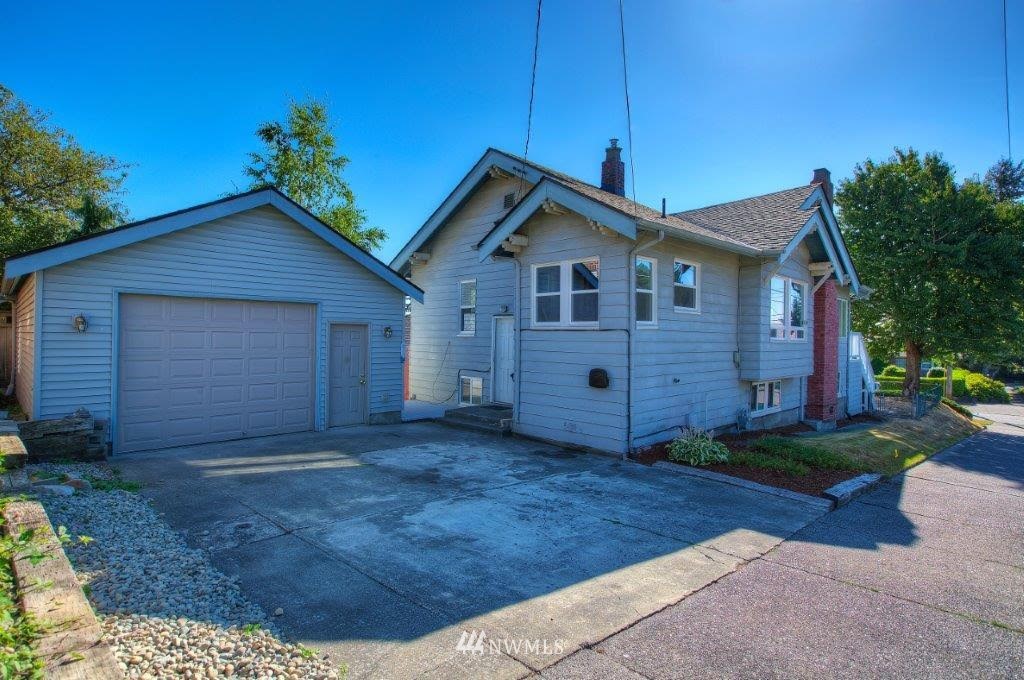 7302 36th Avenue Southwest Seattle, WA 98126 - Photo 14 of 16