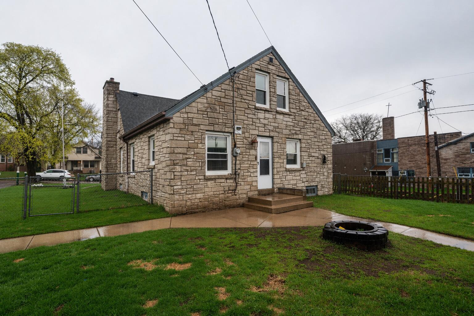 3122 South 46th Street Milwaukee, WI 53219 - Photo 18 of 22 Backyard
