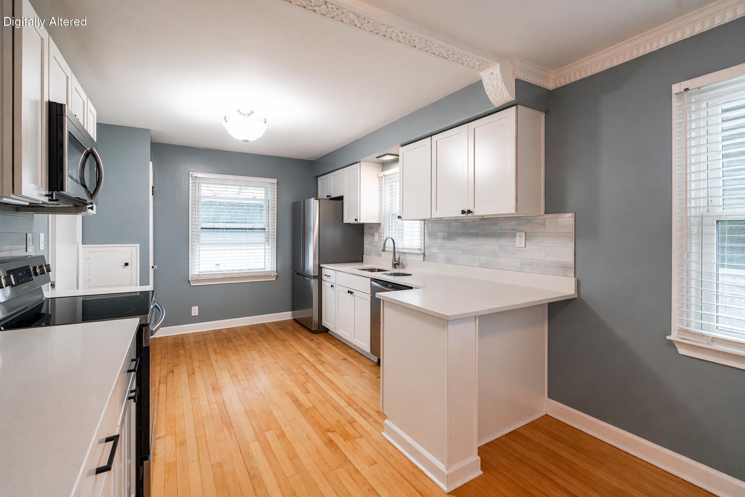 3122 South 46th Street Milwaukee, WI 53219 - Photo 4 of 22 Kitchen