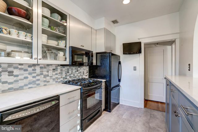 $1,085,000 | 5330 42nd Street Northwest, Washington, DC 20015