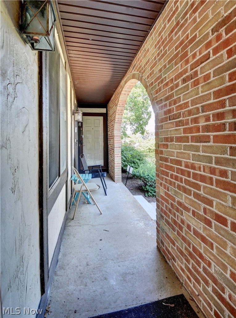 6722 Hills And Dales Road Northwest Canton, OH 44708 - Photo 5 of 31 Gallery Image 5