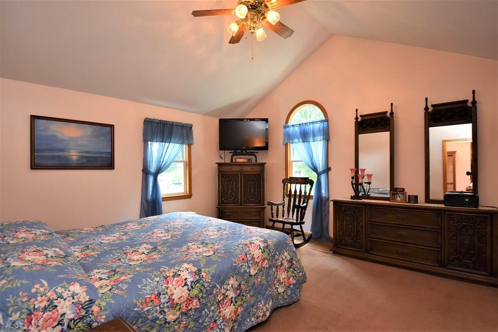 90 Albemarle Road Waltham, MA 02452 - Photo 13 of 25 Gallery Image 13