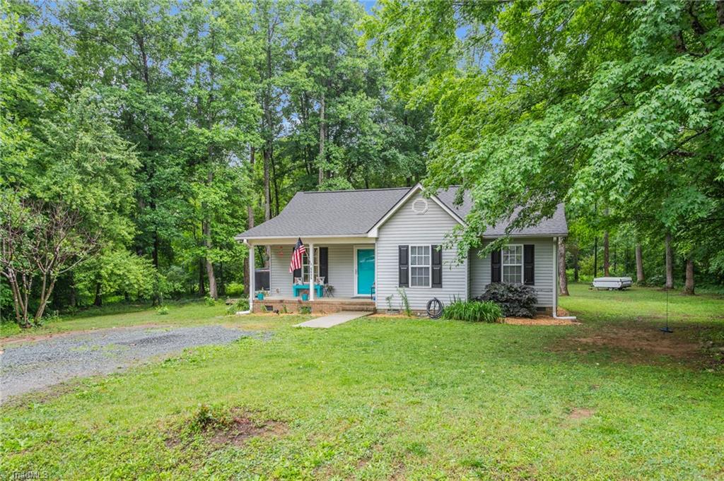 6686 Beaver Ridge Court Snow Camp, NC 27349 - Photo 3 of 23