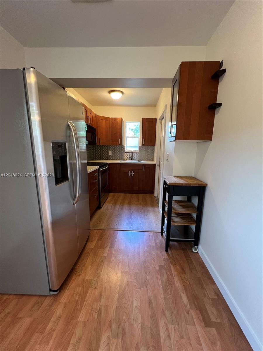 4775 Southwest 6th Street Miami, FL 33134 - Photo 10 of 16