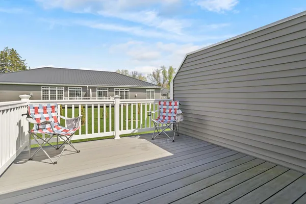 $375,000 | 243 Auseon Court, Hillsdale, MI 49242