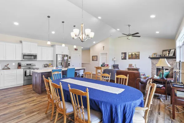 $375,000 | 243 Auseon Court, Hillsdale, MI 49242