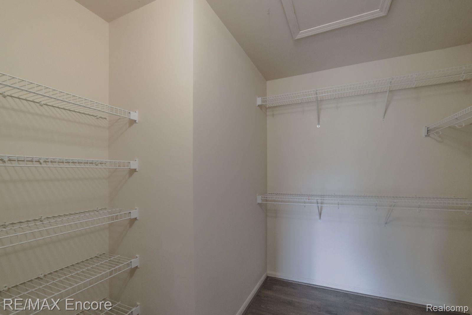 3595 Tremonte Circle Rochester, MI 48306 - Photo 25 of 48 Primary Suite Walk-In Closet