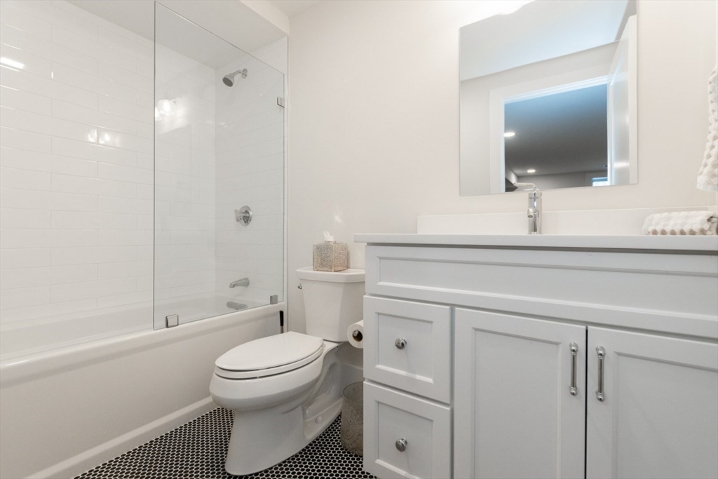 401 Albemarle Road, Unit 2 Newton, MA 02460 - Photo 30 of 40