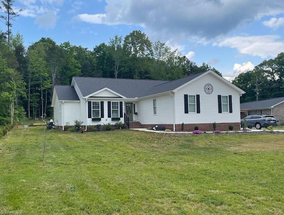 1747 Bethesda Road Lexington, NC 27295 - Photo 1 of 27 Gallery Image 1