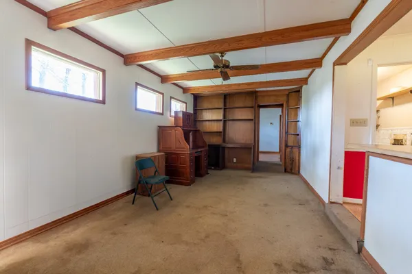a view of a storage & utility room