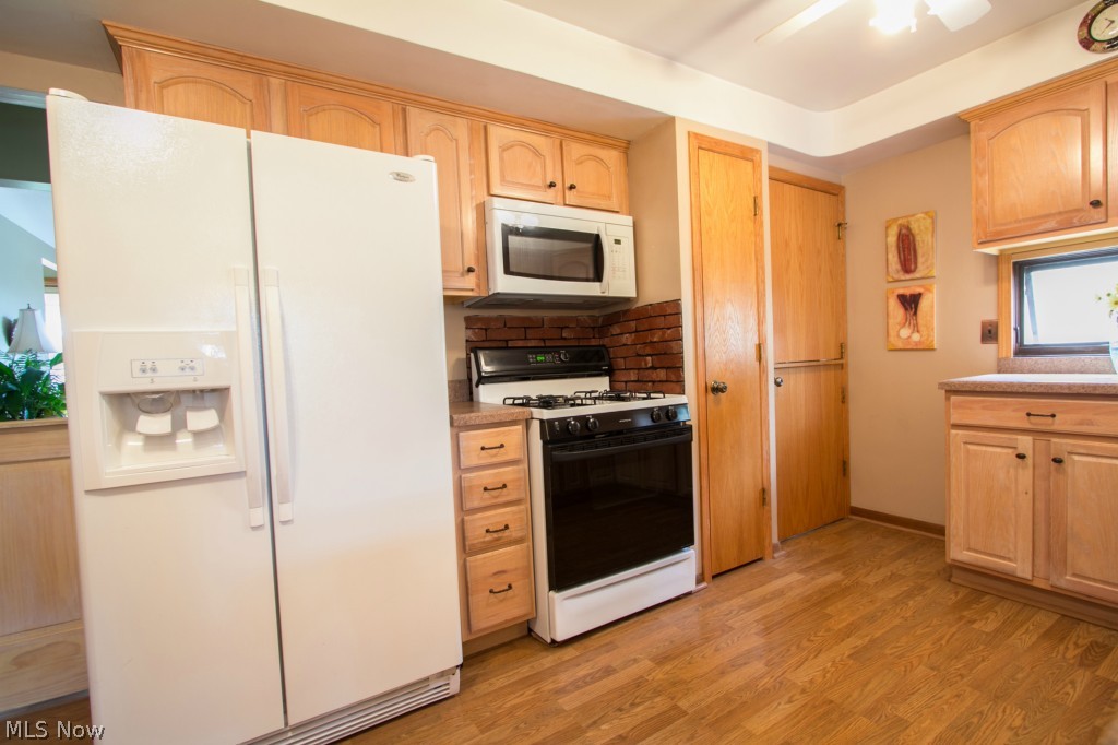 30302 Forestgrove Road Willowick, OH 44095 - Photo 14 of 25