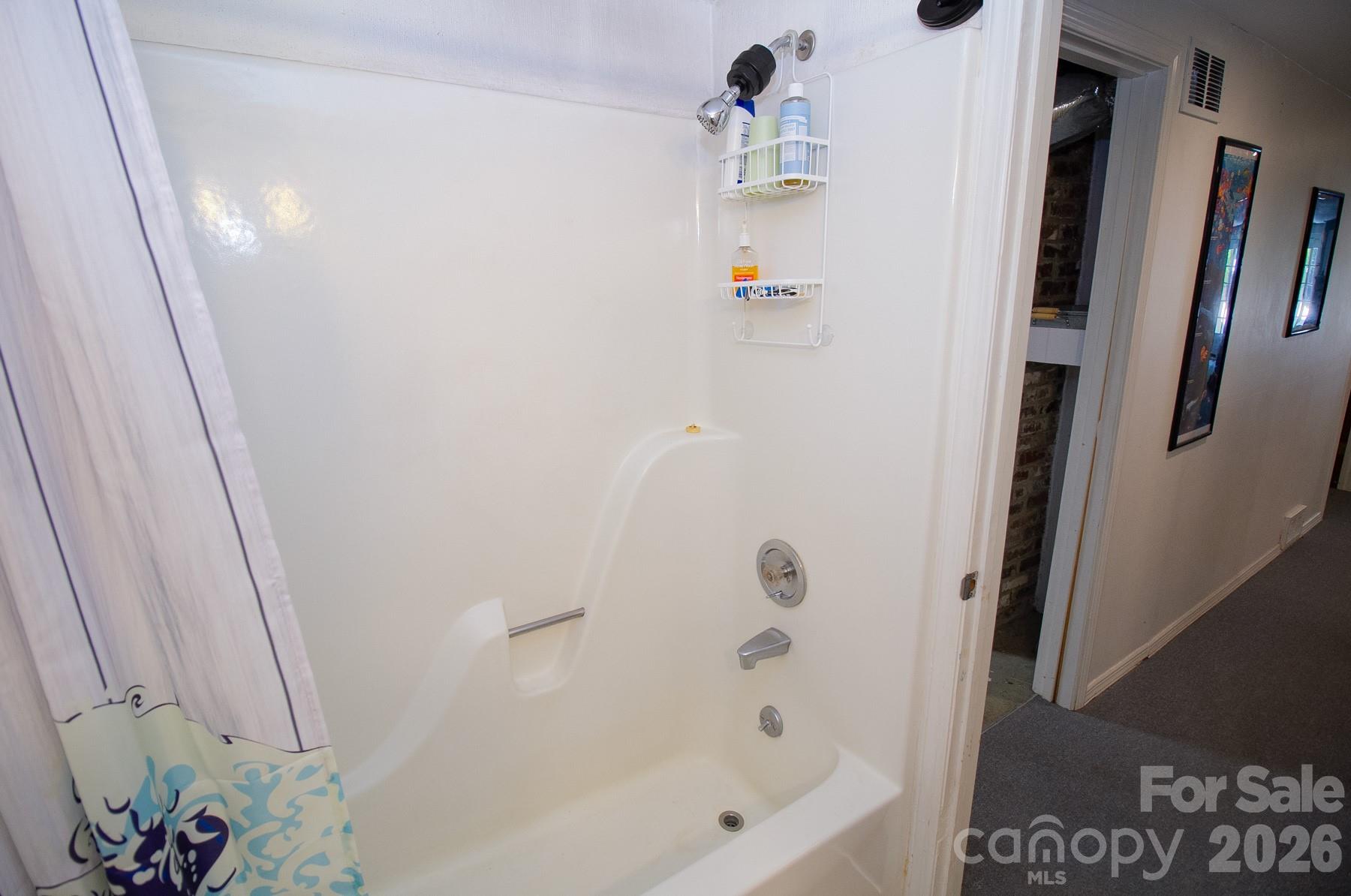 36 Clarendon Road Asheville, NC 28806 - Photo 38 of 48