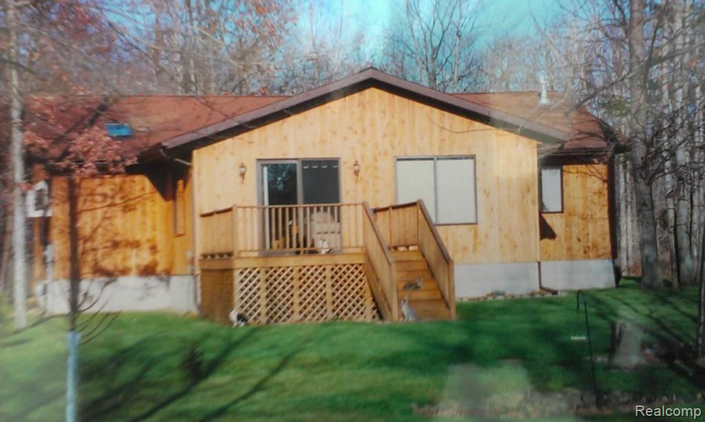 2791 Port Austin Road Port Austin, MI 48467 - Photo 11 of 14 Deck.jpg
