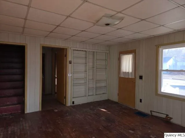 $52,900 | 81 West 3rd Street, Dallas City, IL 62330