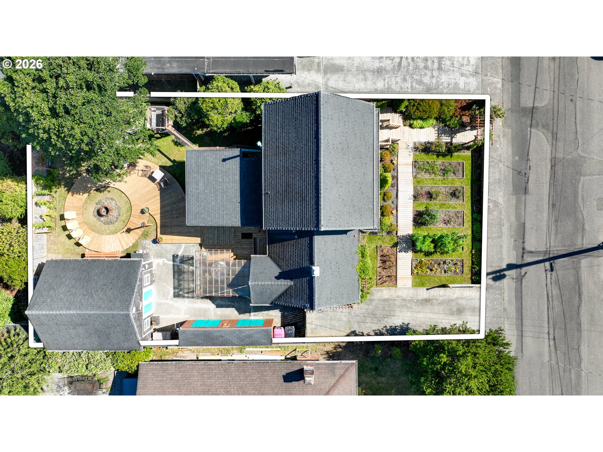 810 16th Avenue Seaside, OR 97138 - Photo 4 of 41