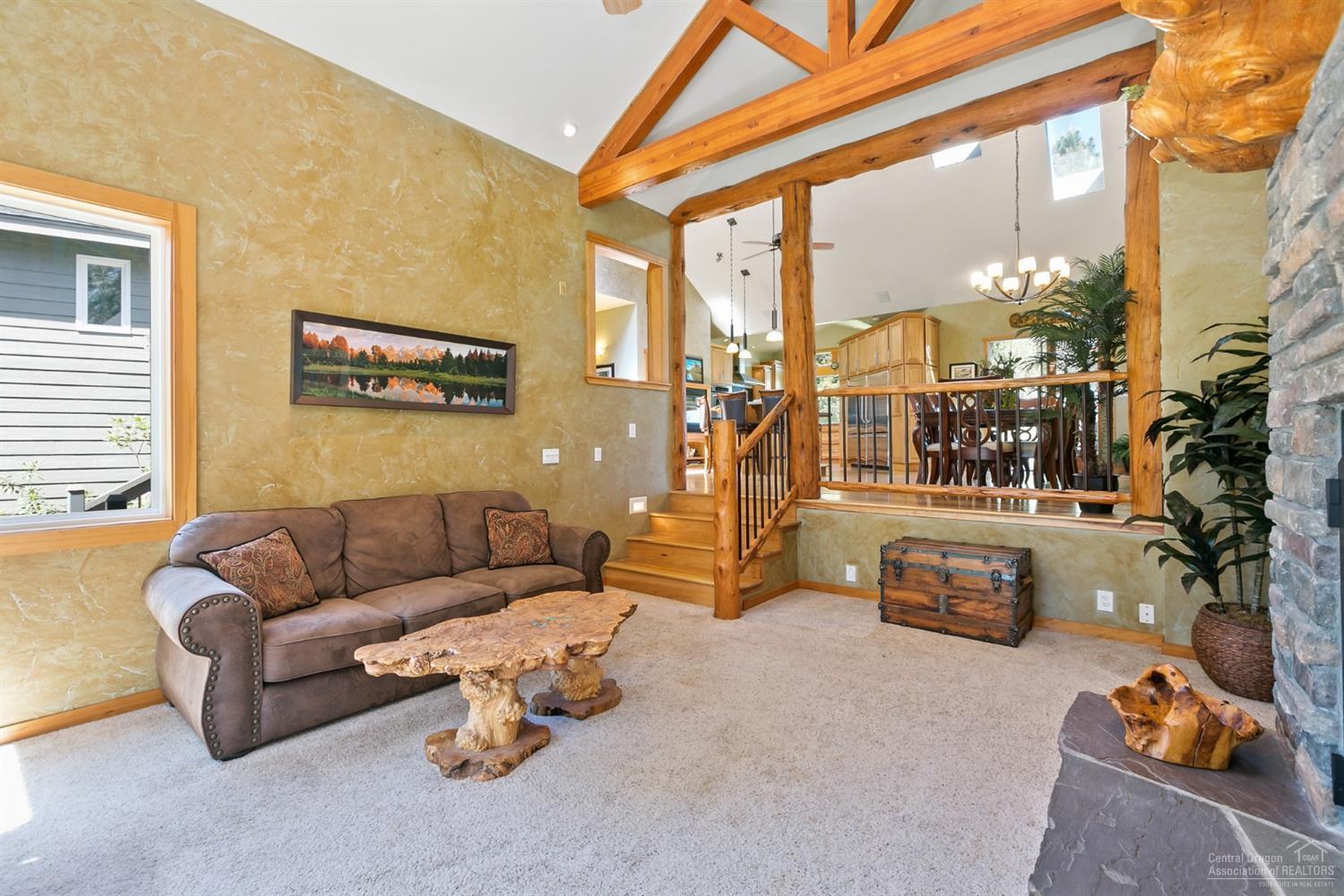 21210 Yeoman Road Bend, OR 97701 - Photo 5 of 25 Additional Photo